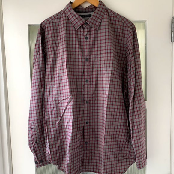 Banana Republic Slim Fit Custom 078 Wash Shirt - Picture 1 of 3